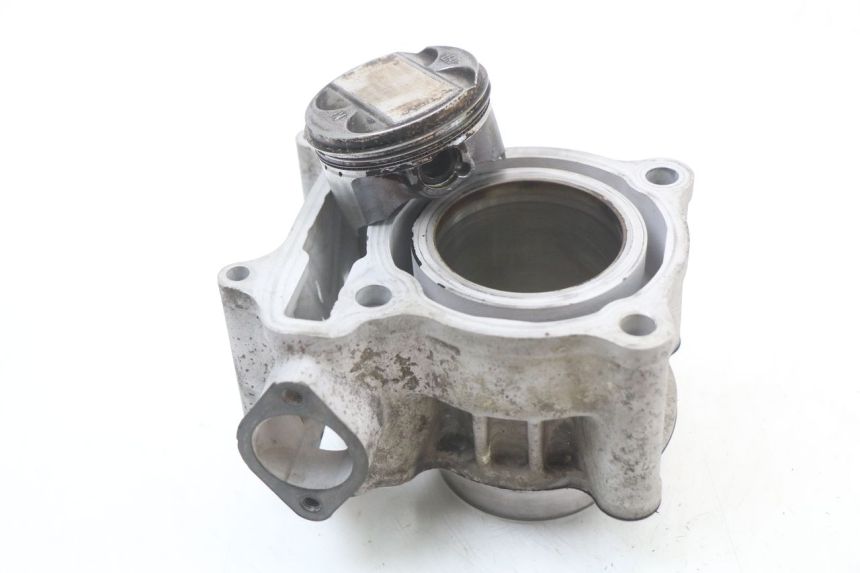 photo de CILINDRO PISTON KYMCO DINK STREET 125 (2009 - 2014) - Detalle de la pieza