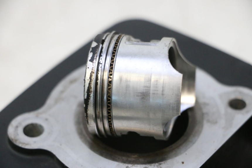 photo de CILINDRO PISTON MASH DIRT TRACK 50 (2018 - 2020) - Primer plano de alta resolución