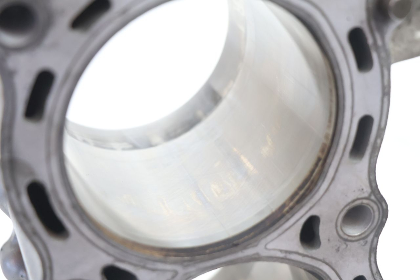photo de CILINDRO PISTON KAWASAKI ER-6 ER6 N 650 (2005 - 2009) - Zoom estado de uso