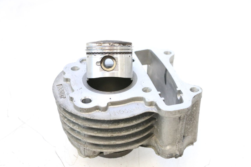 photo de CILINDRO PISTON JM MOTORS EVOLIS 4T 50 (2018 - 2022) - Vista principal