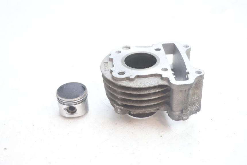 photo de CILINDRO PISTON JM MOTORS EVOLIS 4T 50 (2018 - 2022) - Detalle de la pieza