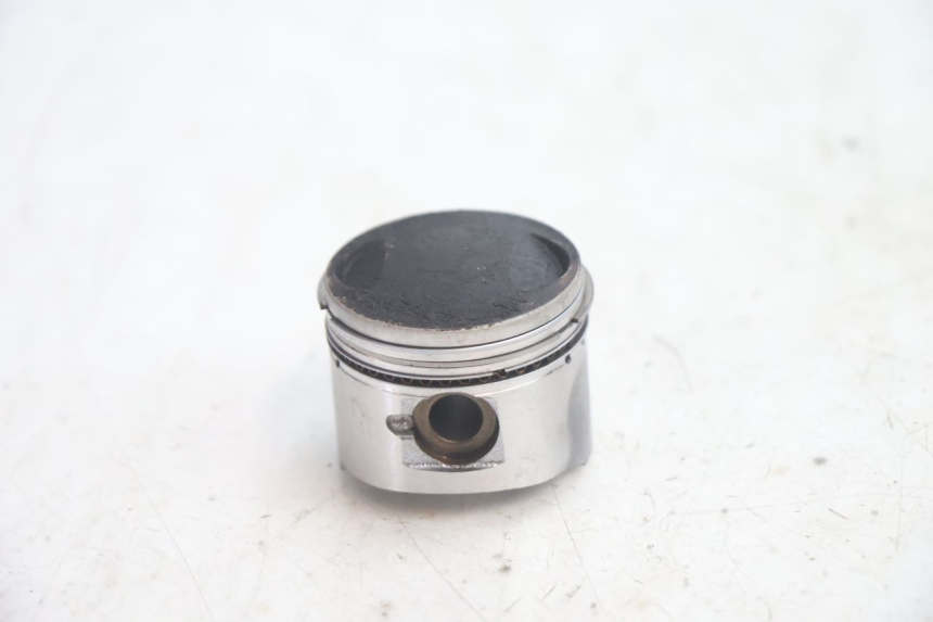 photo de CILINDRO PISTON JM MOTORS EVOLIS 4T 50 (2018 - 2022) - Zoom sobre los componentes