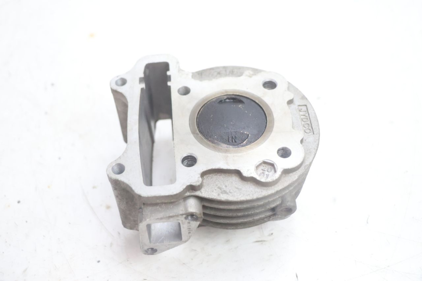photo de CILINDRO PISTON JM MOTORS EVOLIS 4T 50 (2018 - 2022) - Primer plano técnico