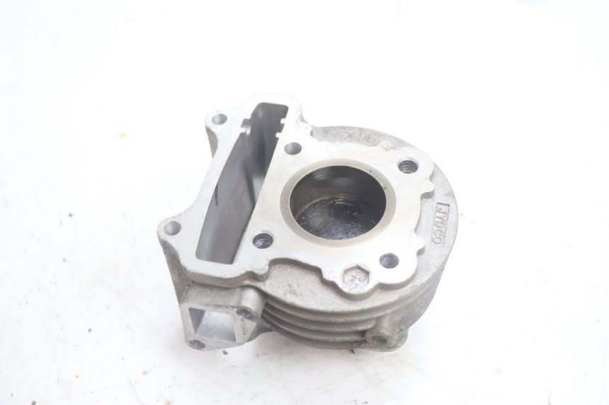 photo de CILINDRO PISTON JM MOTORS EVOLIS 4T 50 (2018 - 2022) - Vista general del producto