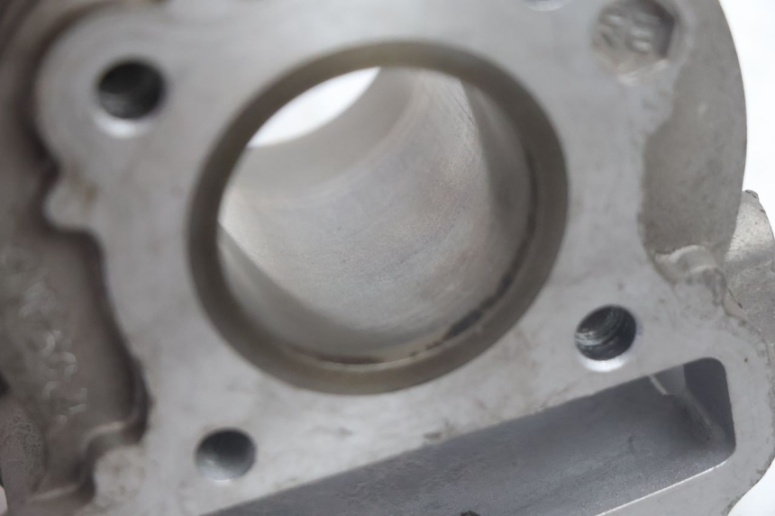 photo de CILINDRO PISTON JM MOTORS EVOLIS 4T 50 (2018 - 2022) - Marcados y referencias originales