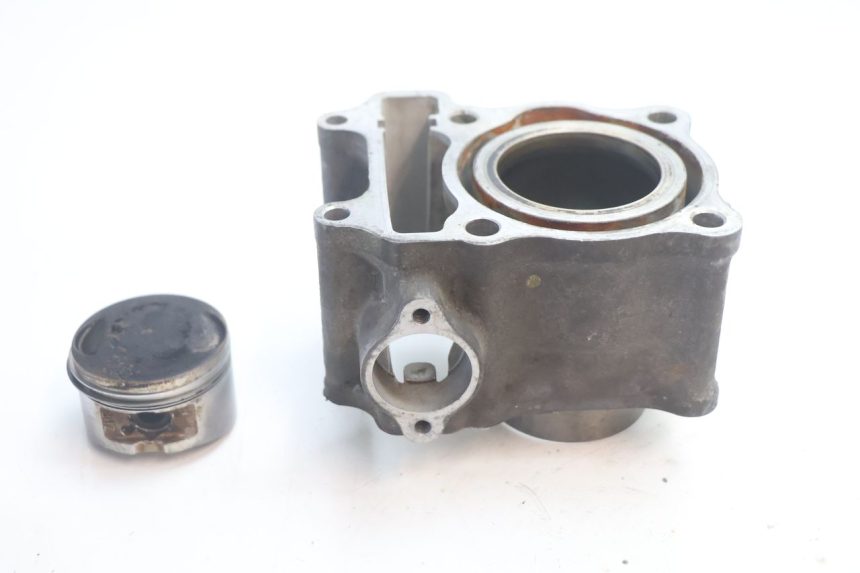 photo de CILINDRO PISTON HONDA FES S-WING SWING ABS 125 (2007 - 2015) - Detalle de la pieza