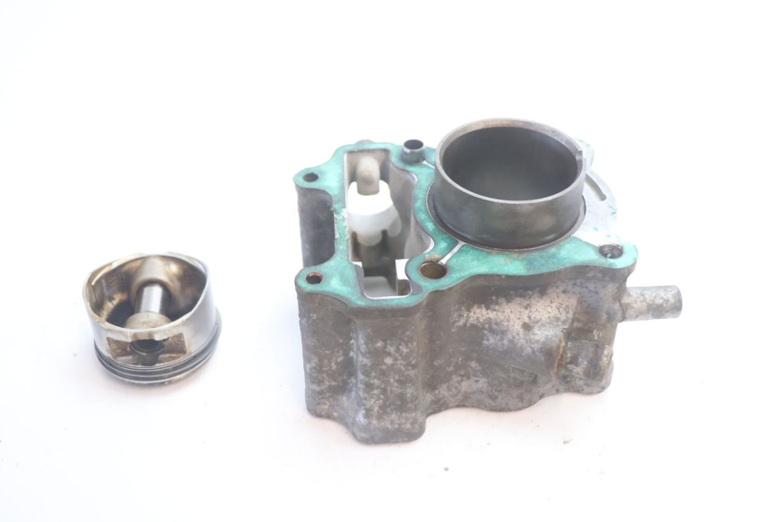 photo de CILINDRO PISTON HONDA FES S-WING SWING ABS 125 (2007 - 2015) - Zoom estado de uso