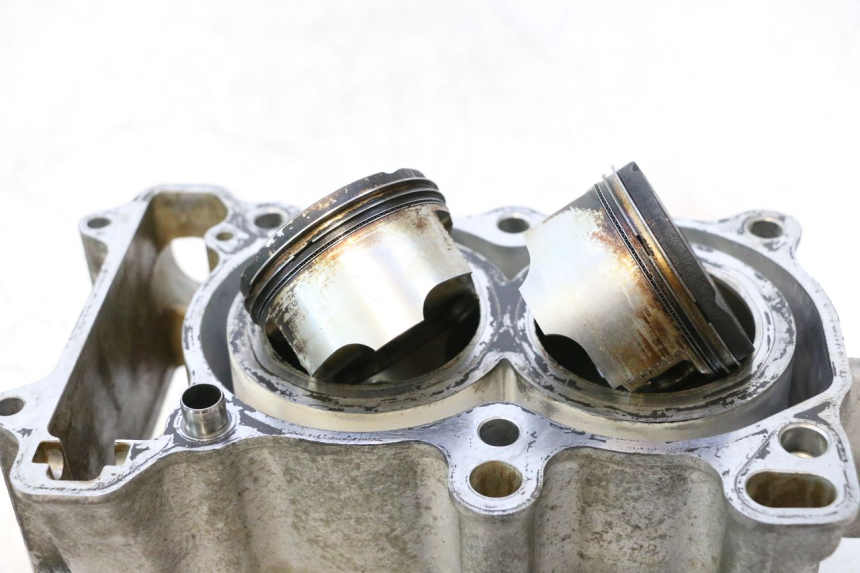 photo de CILINDRO PISTON HONDA FJS SILVER WING SILVERWING 400 (2005 - 2008) - Ángulo de visión alternativo