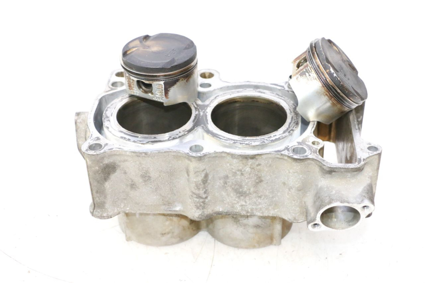 photo de CILINDRO PISTON HONDA FJS SILVER WING SILVERWING 400 (2005 - 2008) - Detalles de los puntos de fijación