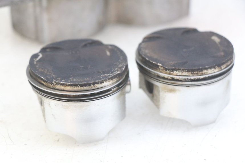 photo de CILINDRO PISTÓN HONDA FJS SILVERWING SILVER WING 400 (2009 - 2016) - Zoom calidad de ocasión