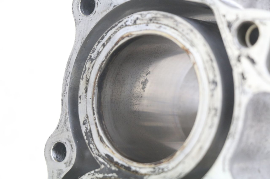 photo de CILINDRO PISTÓN HONDA FJS SILVERWING SILVER WING 400 (2009 - 2016) - Otra perspectiva