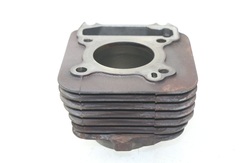 photo de CILINDRO PISTON PIAGGIO FLY 125 (2005 - 2012) - Características distintivas