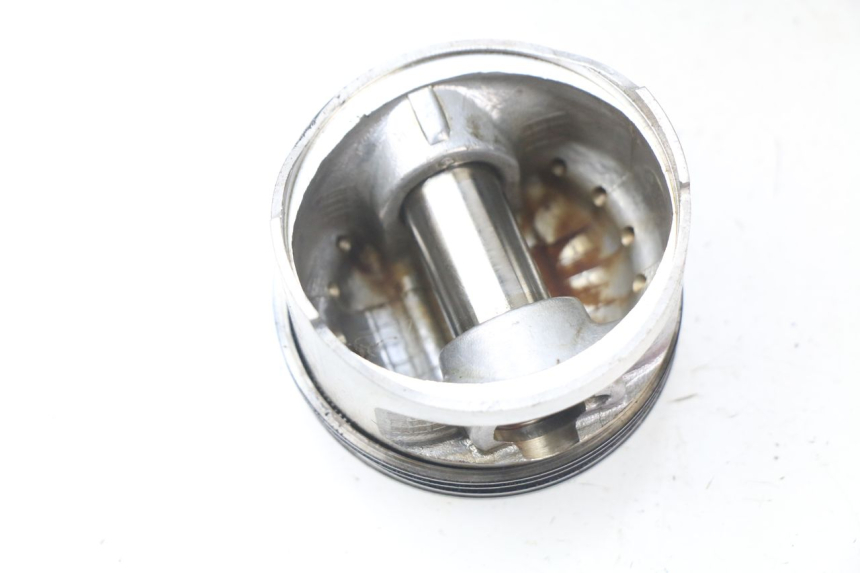photo de CILINDRO PISTON PIAGGIO FLY 125 (2005 - 2012) - Primer plano de alta resolución