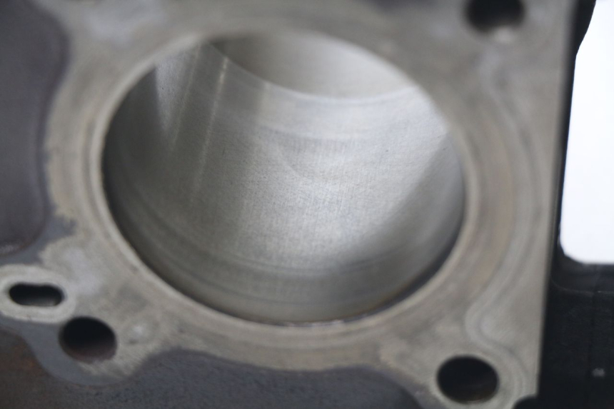 photo de CILINDRO PISTON PIAGGIO FLY 125 (2005 - 2012) - Primer plano técnico