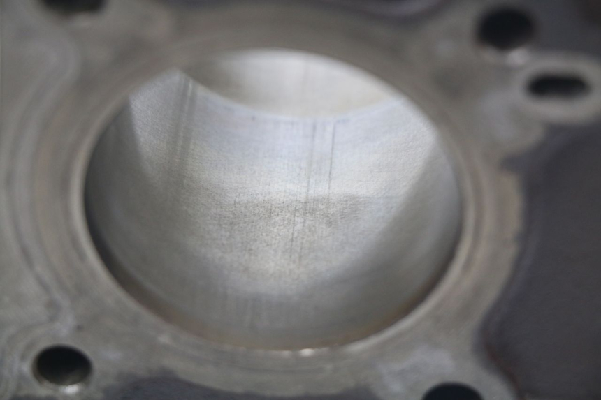 photo de CILINDRO PISTON PIAGGIO FLY 125 (2005 - 2012) - Detalles de los puntos de fijación