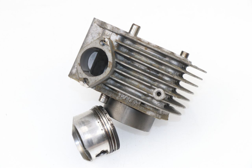photo de CILINDRO PISTON REVATTO FUTURA GT 125 (2006 - 2008) - Otra vista del artículo