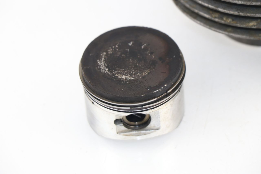 photo de CILINDRO PISTON REVATTO FUTURA GT 125 (2006 - 2008) - Características distintivas