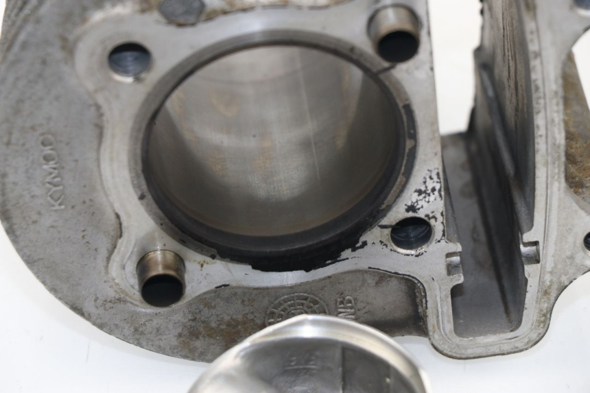 photo de CILINDRO PISTON REVATTO FUTURA GT 125 (2006 - 2008) - Otra perspectiva