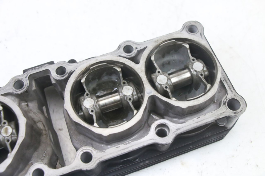 photo de CILINDRO PISTON YAMAHA FZS FAZER 600 (2001 - 2003) - Primer plano de alta resolución