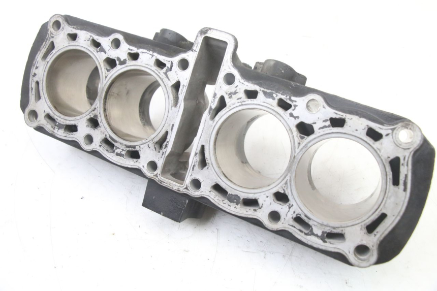 photo de CILINDRO PISTON YAMAHA FZS FAZER 600 (2001 - 2003) - Ángulo de visión alternativo