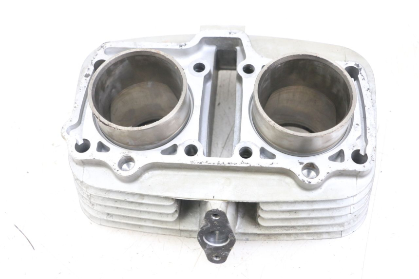 photo de CILINDRO PISTON SUZUKI GSX E 250 (1982 - 1983) - Otra vista del artículo