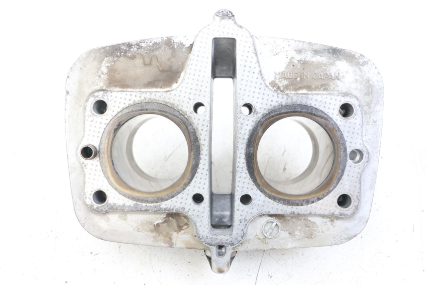 photo de CILINDRO PISTON SUZUKI GSX E 250 (1982 - 1983) - Enfoque en la estructura