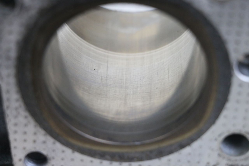 photo de CILINDRO PISTON SUZUKI GSX E 250 (1982 - 1983) - Marcados y referencias originales