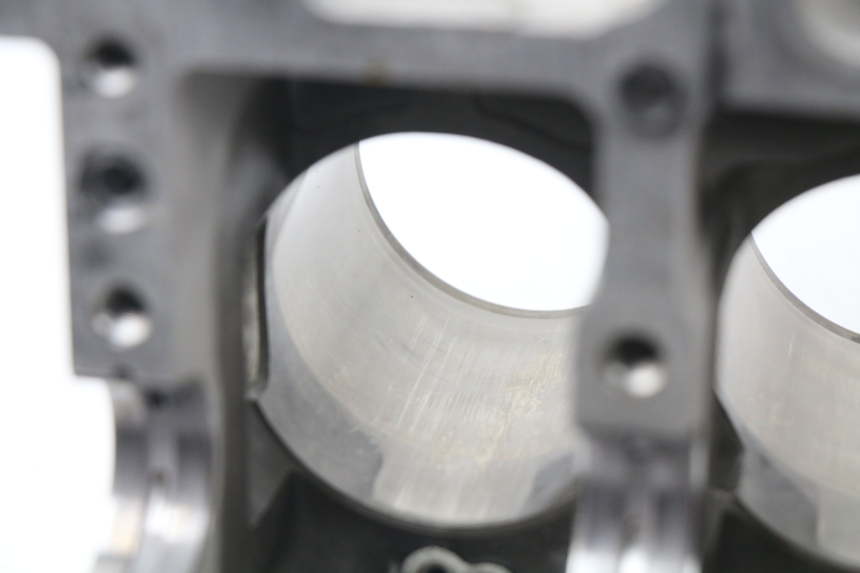 photo de CILINDRO PISTON SUZUKI GSX-R GSXR K16 1000 (2012 - 2016) - Primer plano de alta resolución