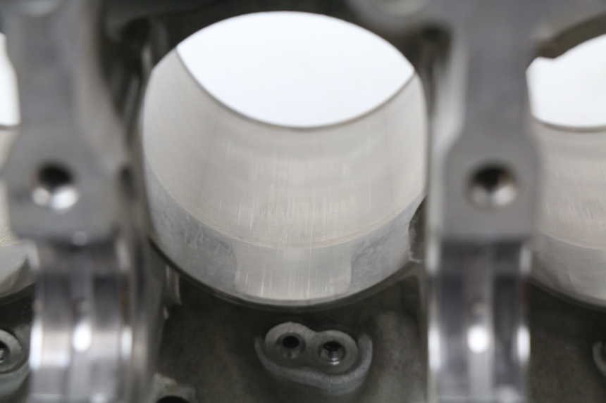photo de CILINDRO PISTON SUZUKI GSX-R GSXR K16 1000 (2012 - 2016) - Enfoque en la estructura
