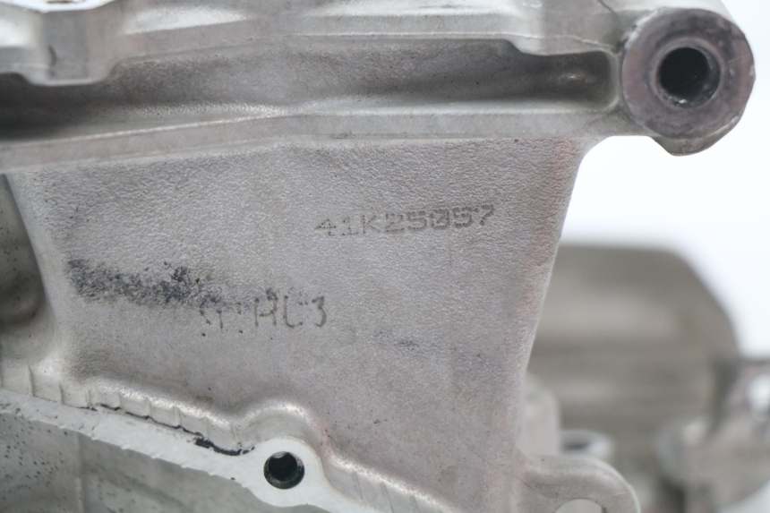 photo de CILINDRO PISTON SUZUKI GSX-R GSXR K16 1000 (2012 - 2016) - Otra perspectiva