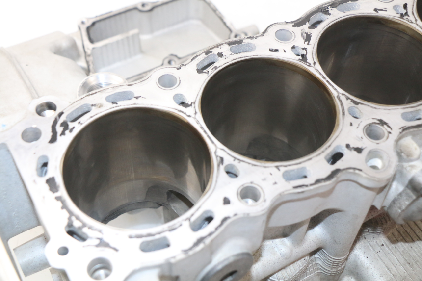 photo de CILINDRO PISTON SUZUKI GSX-R GSXR K16 1000 (2012 - 2016) - Estado de la superficie y material