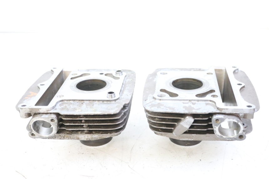 photo de CILINDRO PISTON HYOSUNG GTR 125 (2006 - 2008) - Zoom sobre los componentes