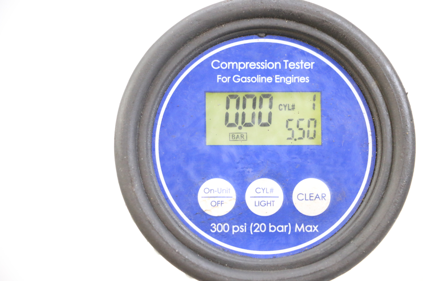 photo de CILINDRO PISTON HYOSUNG GTR 125 (2006 - 2008) - Otra perspectiva
