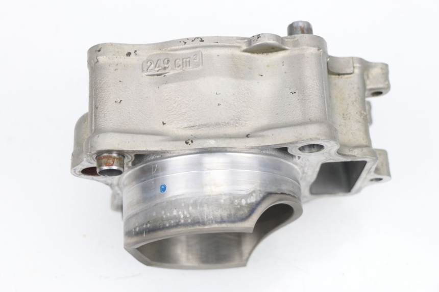 photo de CILINDRO PISTON HONDA CRF 250 (2013 - 2016) - Primer plano de alta resolución