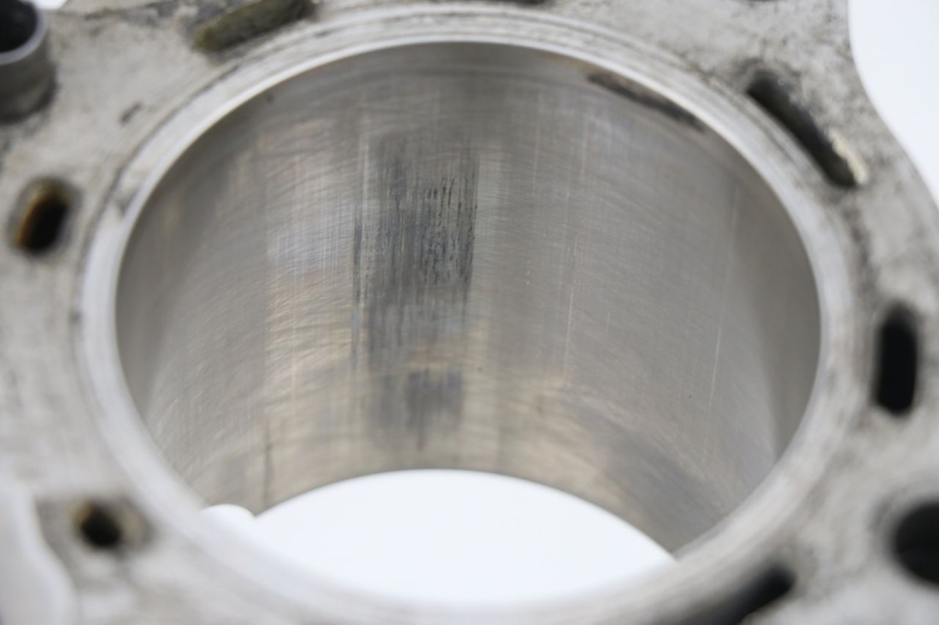 photo de CILINDRO PISTON HONDA CRF 250 (2013 - 2016) - Detalles de los puntos de fijación