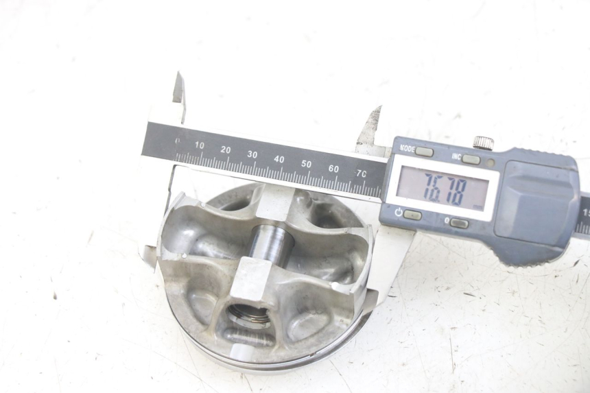 photo de CILINDRO PISTON HONDA CRF 250 (2013 - 2016) - Marcados y referencias originales