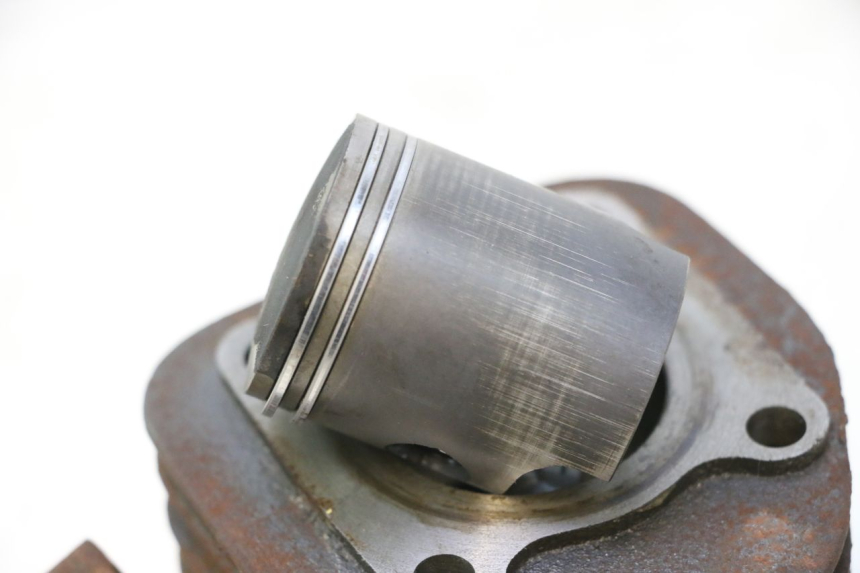 photo de CILINDRO PISTON KEEWAY HURRICANE 50 (2006 - 2019) - Primer plano de alta resolución