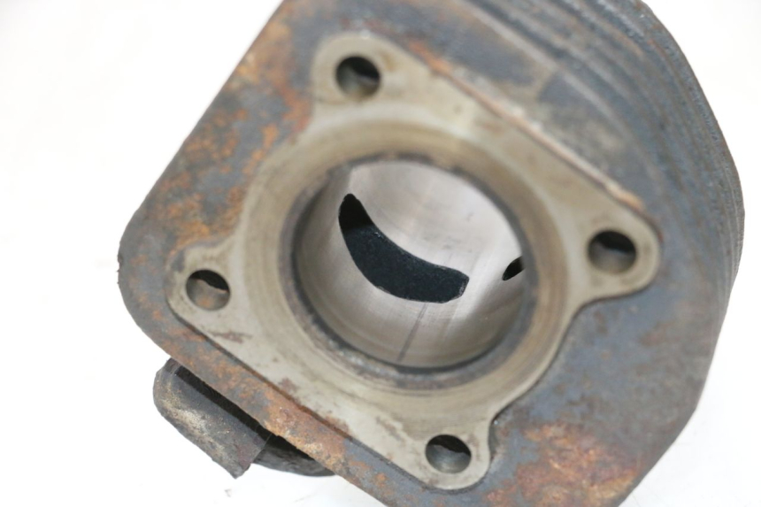 photo de CILINDRO PISTON RIDE JUMP 2T 50 (2012 - 2017) - Detalles de los puntos de fijación
