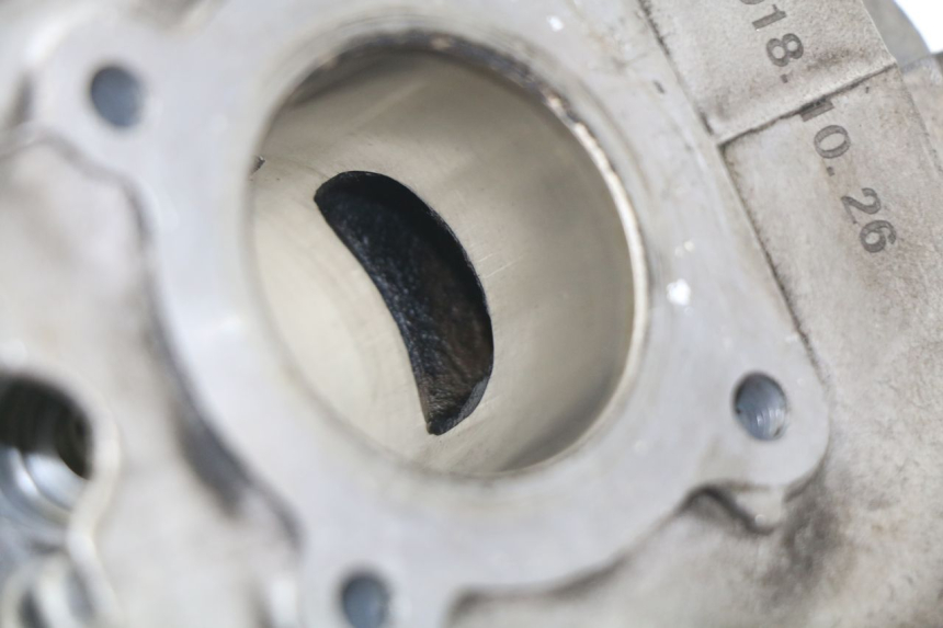 photo de CILINDRO PISTON PEUGEOT KISBEE 2T 50 (2018 - 2022) - Vista general del producto