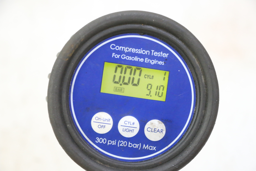 photo de CILINDRO PISTON PEUGEOT KISBEE 2T 50 (2010 - 2017) - Detalles de los puntos de fijación