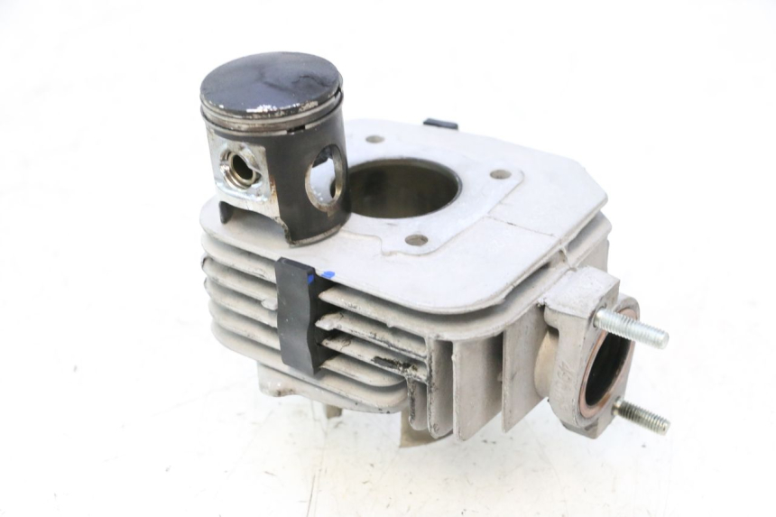 photo de CILINDRO PISTON PEUGEOT KISBEE 2T 50 (2018 - 2022) - Vista principal