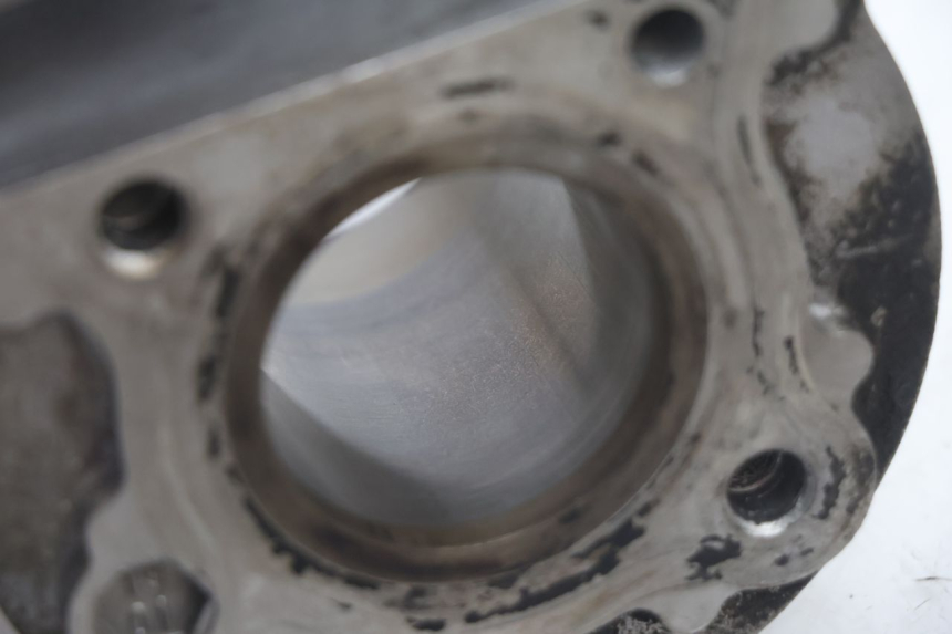 photo de CILINDRO PISTON PEUGEOT KISBEE 4T 50 (2010 - 2017) - Marcados y referencias originales