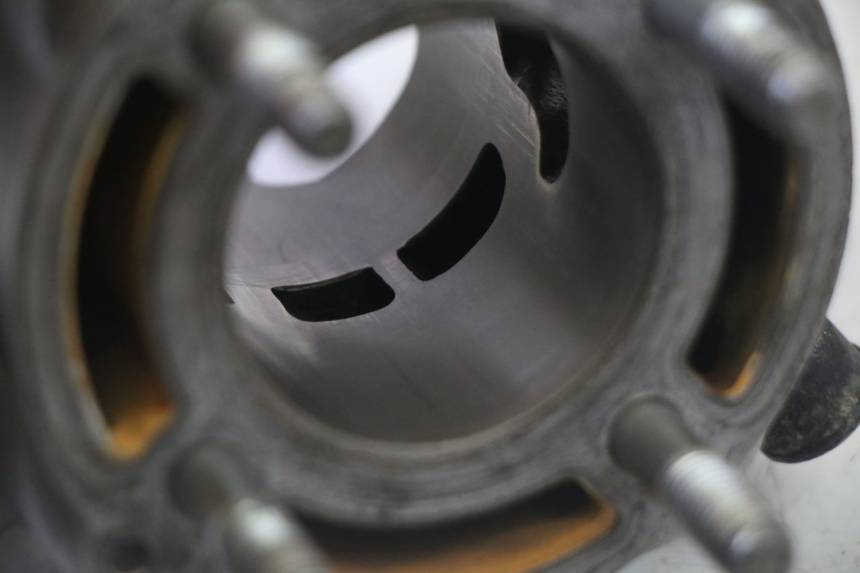 photo de CILINDRO PISTON KAWASAKI KX 65 (2000 - 2019) - Características distintivas