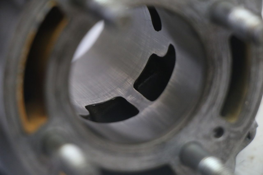 photo de CILINDRO PISTON KAWASAKI KX 65 (2000 - 2019) - Zoom sobre los componentes