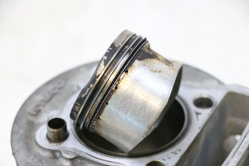 photo de CILINDRO PISTON KYMCO LIKE 125 (2009 - 2016) - Perfil de la pieza de repuesto
