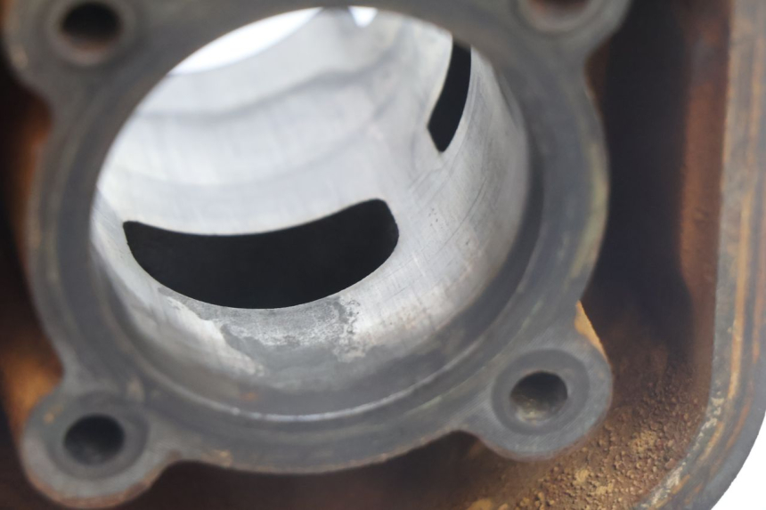 photo de CILINDRO PISTON PEUGEOT LUDIX BLASTER 50 (2006 - 2014) - Foto de producto adicional