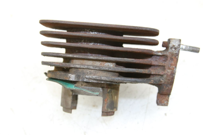 photo de CILINDRO PISTON PEUGEOT LUDIX 50 (2005 - 2007) - Zoom sobre los componentes