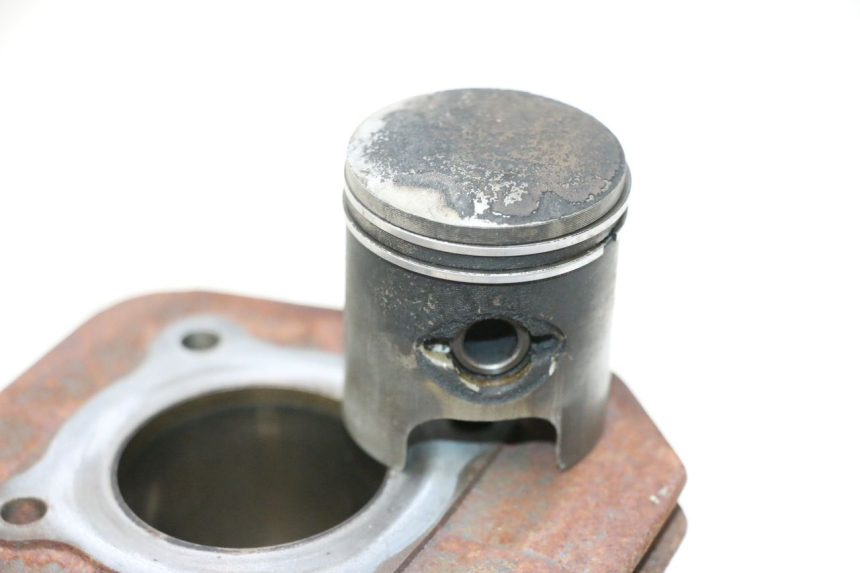 photo de CILINDRO PISTON PEUGEOT LUDIX 50 (2005 - 2007) - Perfil de la pieza de repuesto