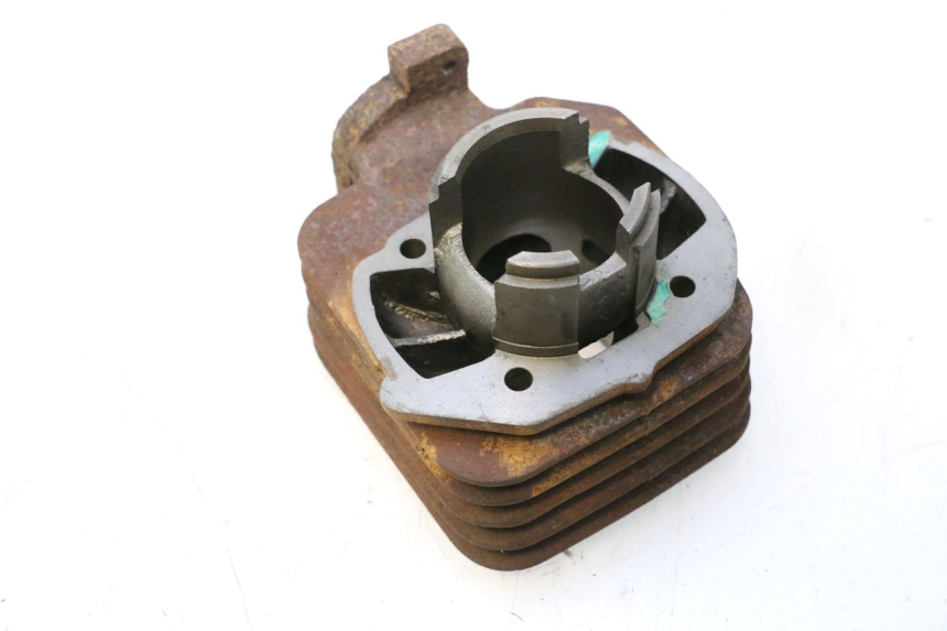 photo de CILINDRO PISTON PEUGEOT LUDIX 50 (2005 - 2007) - Recambio usado revisado