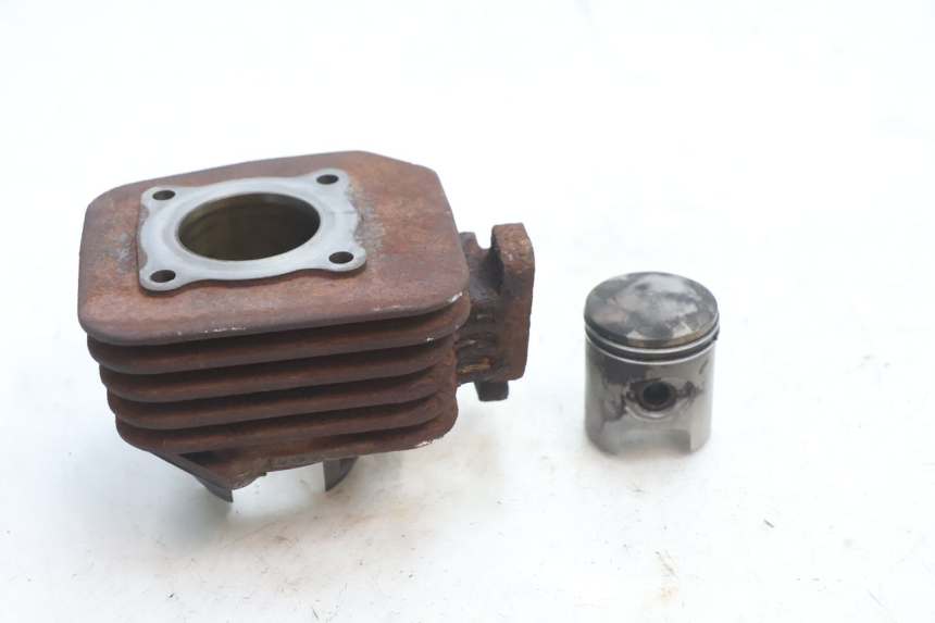photo de CILINDRO PISTON PEUGEOT LUDIX ONE 50 (2004 - 2013) - Detalle de la pieza
